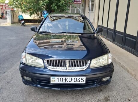 Nissan Sunny 2002