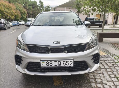 Kia Rio X-Line 2021