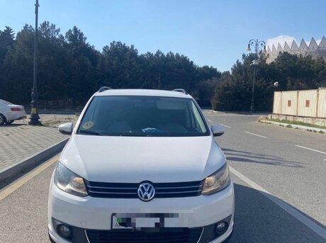 Volkswagen Touran 2012