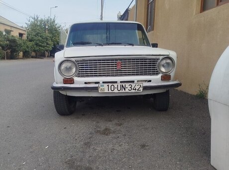 LADA (VAZ) 21011 1986