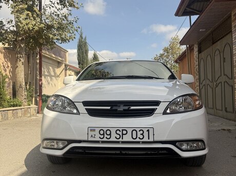 Daewoo Gentra 2014