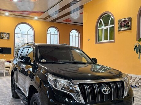 Toyota Land Cruiser Prado 2012