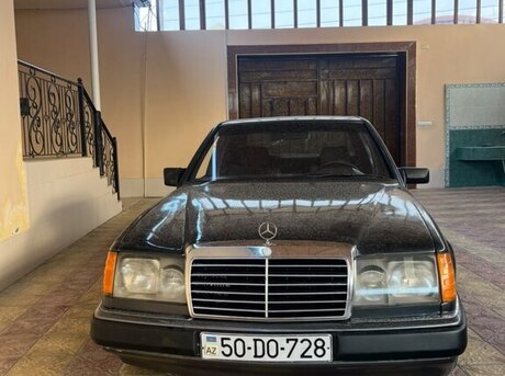 Mercedes 230 E 1990