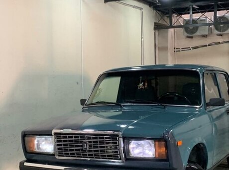 LADA (VAZ) 2107 2004