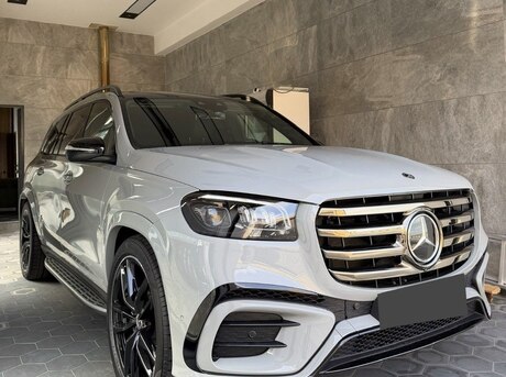 Mercedes GLS 450 4MATIC 2024
