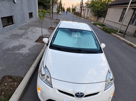 Toyota Prius 2012
