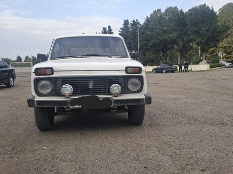 LADA (VAZ) Niva 1983
