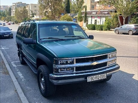 Chevrolet Suburban 1999
