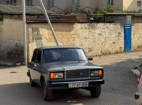 LADA (VAZ) 2107 2011