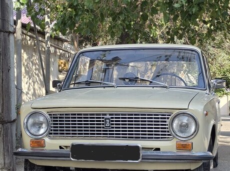 LADA (VAZ) 21011 1979