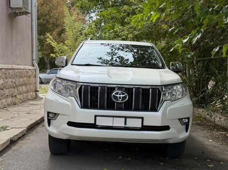Toyota Land Cruiser Prado 2019