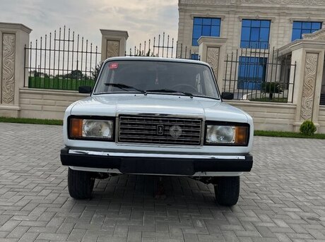 LADA (VAZ) 2107 2005