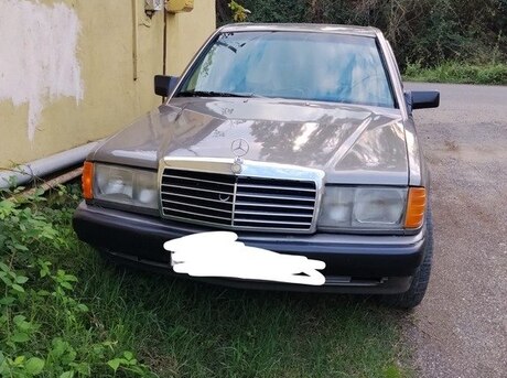 Mercedes 190 1993
