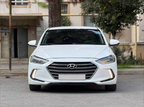 Hyundai Elantra 2017