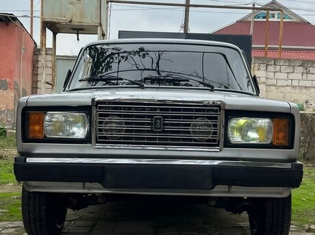 LADA (VAZ) 2107 2010
