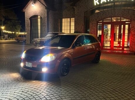 Kia Rio 2005