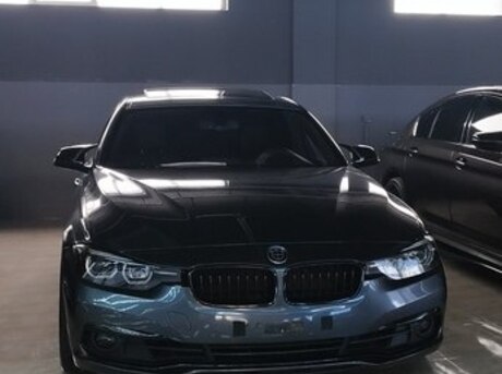 BMW 330 2018