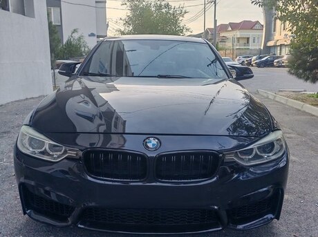 BMW 328 2012