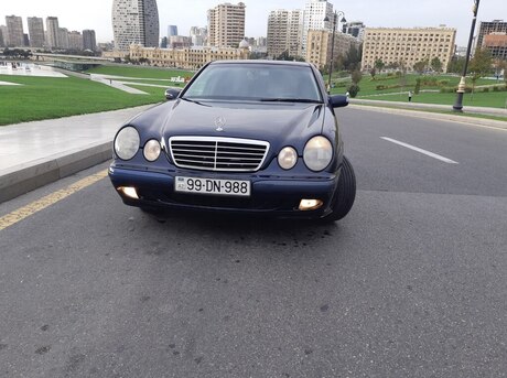 Mercedes E 240 2000