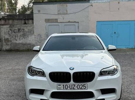 BMW 525 2010