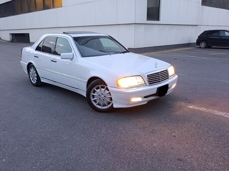 Mercedes C 230 1998