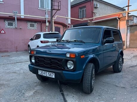LADA (VAZ) Niva 2015
