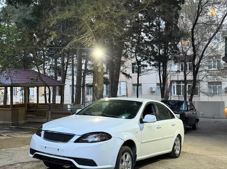 Daewoo Gentra 2014