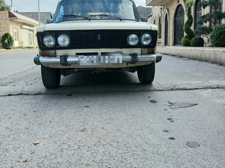 LADA (VAZ) 2106 1990