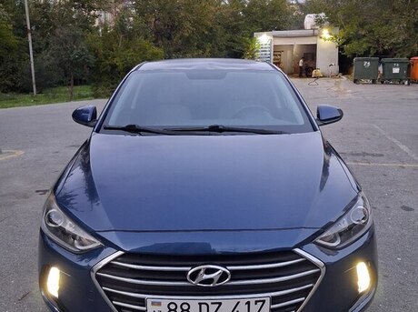 Hyundai Elantra 2017