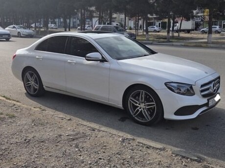 Mercedes E 220 d 2017