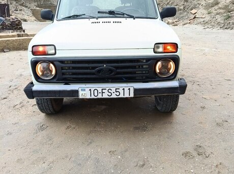 LADA (VAZ) Niva 1998