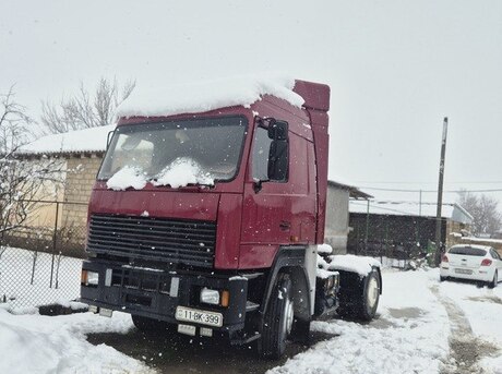 MAZ  2004