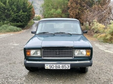 LADA (VAZ) 2107 2000
