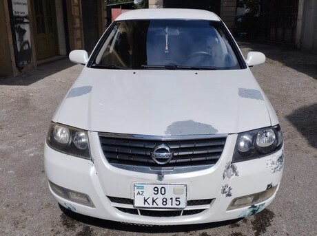 Nissan Sunny 2010
