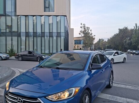 Hyundai Elantra 2016