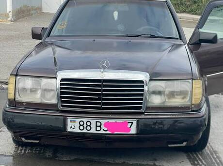 Mercedes 220 E 1993