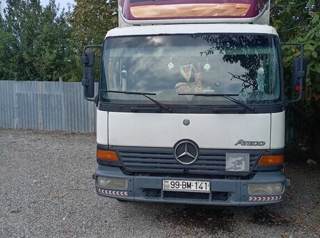 Mercedes Atego 815 2000