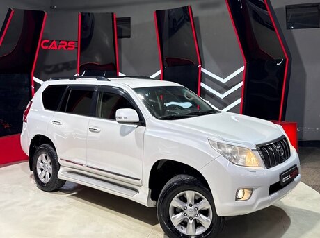 Toyota Land Cruiser Prado 2013