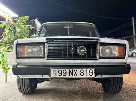 LADA (VAZ) 2107 2009