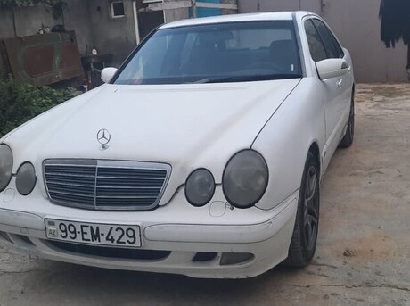 Mercedes E 220 1999