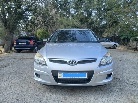 Hyundai i30 2009
