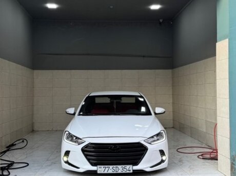 Hyundai Elantra 2017