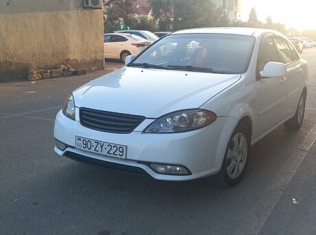 Daewoo Gentra 2014