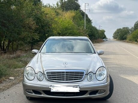 Mercedes E 320 4MATIC 2004