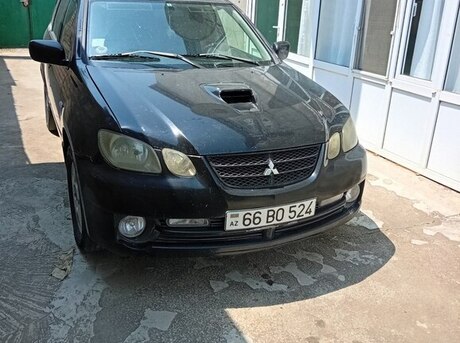 Mitsubishi Airtrek 2003