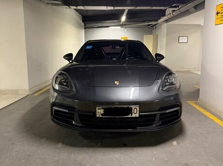 Porsche Panamera 4S 2017