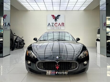 Maserati GranTurismo S 2012