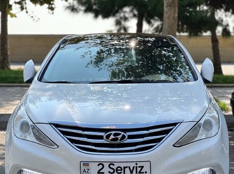 Hyundai Sonata 2010