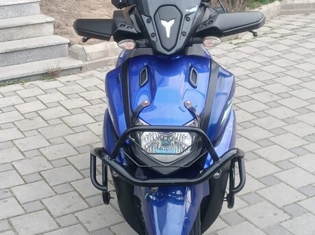 Yamaha RayZR Street Rally 125 2024