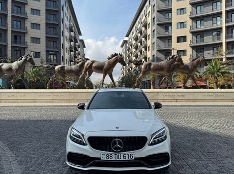 Mercedes C 300 2019
